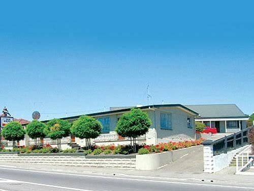 Blue dolphin motel