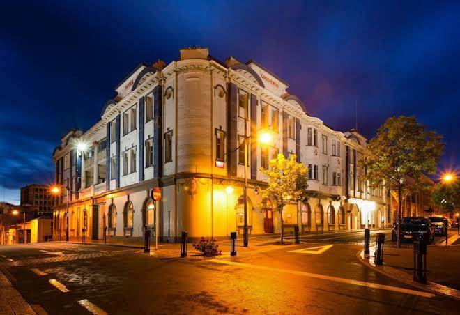 The grosvenor