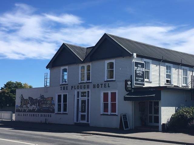 The plough hotel