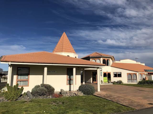 Valdez motor lodge