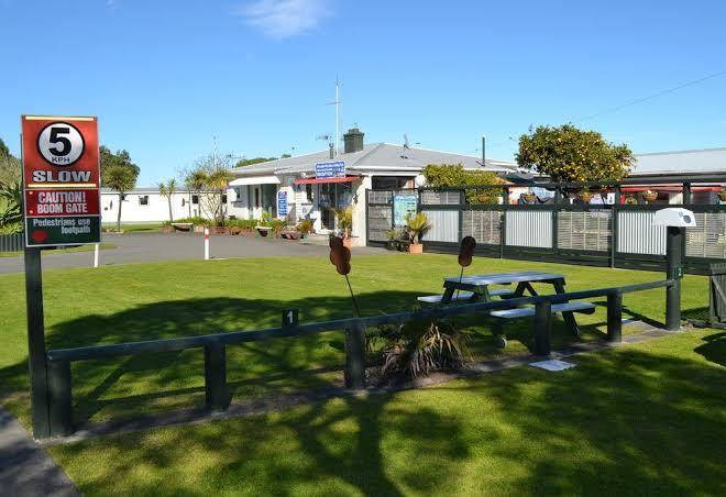Affordable westshore holiday park & motels
