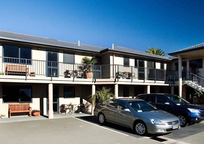Blenheim palms motel