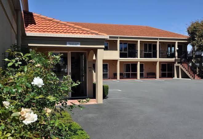 Lugano motor lodge blenheim