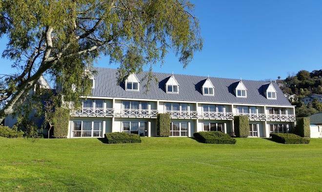 Admirals Motor Inn Image