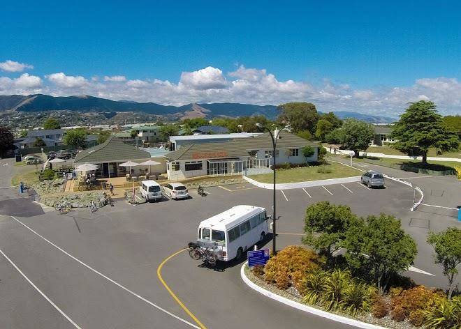 Tahuna Beach Kiwi Holiday Park & Motel Image