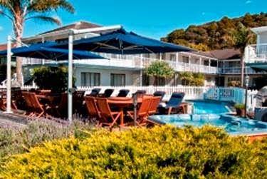 Busby manor resort paihia waterfront accommodation