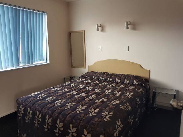 Avenue heights motel
