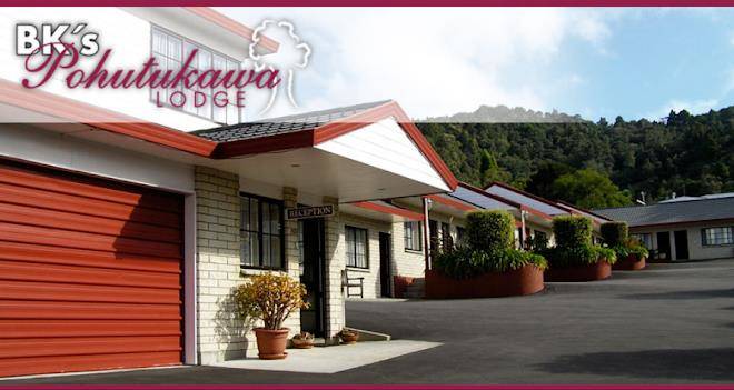 Bk's pohutukawa lodge