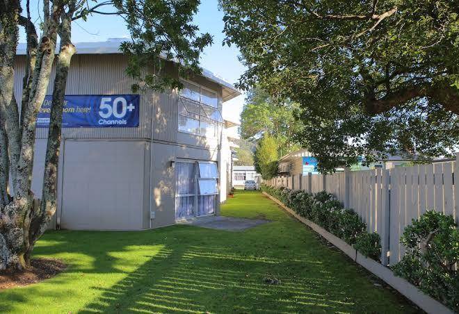 Motel six