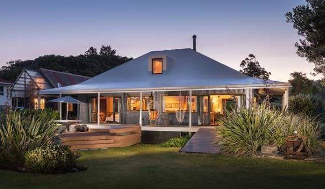 Seaviewbach at tutukaka