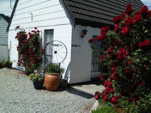 Antique lodge motel