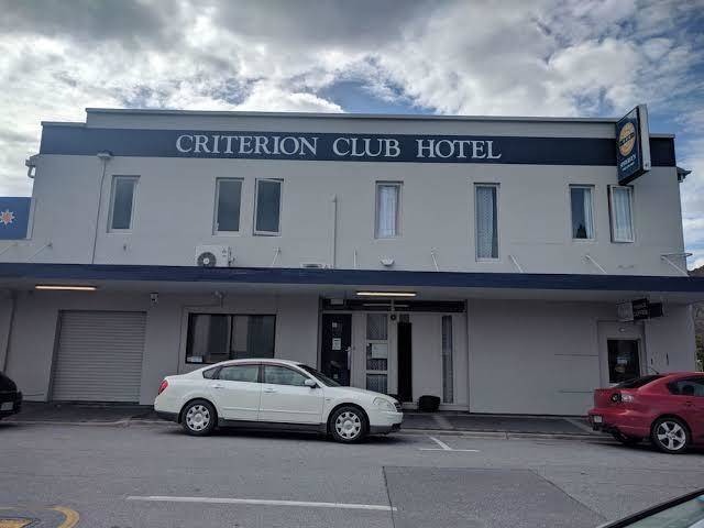 Criterion club hotel