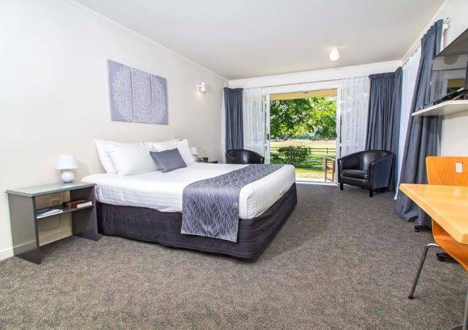 Lake dunstan motel