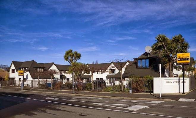 Allan court motel