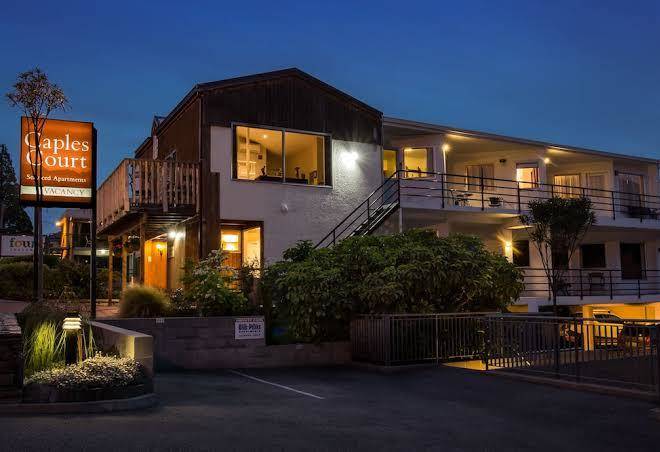 Caples court motel