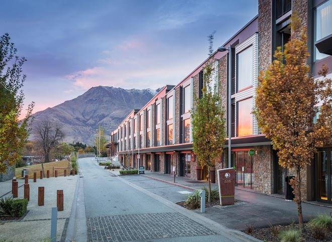 Doubletree by hilton hotel queenstown