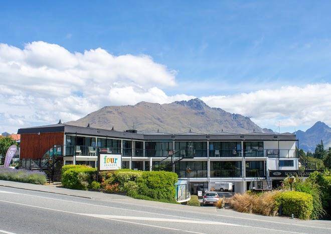 Four seasons motel queenstown