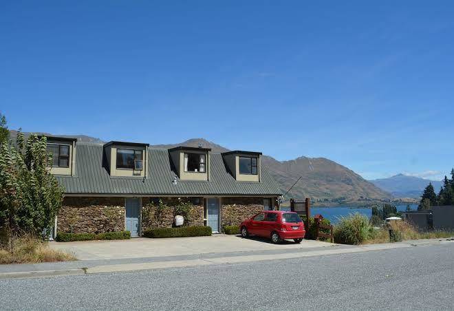Lakeview motel