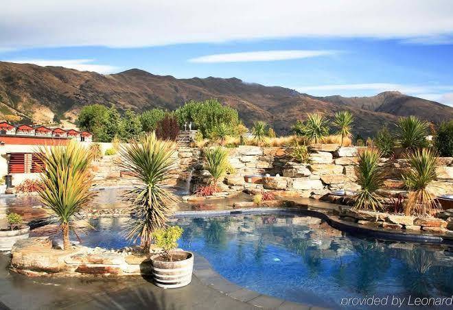Oakridge resort wanaka