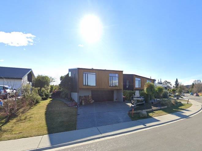 Wanaka holiday homes