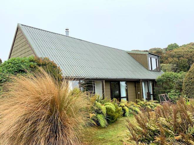 Observation Rock Lodge Stewart Island Image
