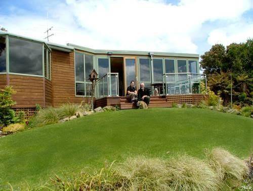 Sails ashore lodge