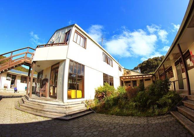 Stewart island backpackers