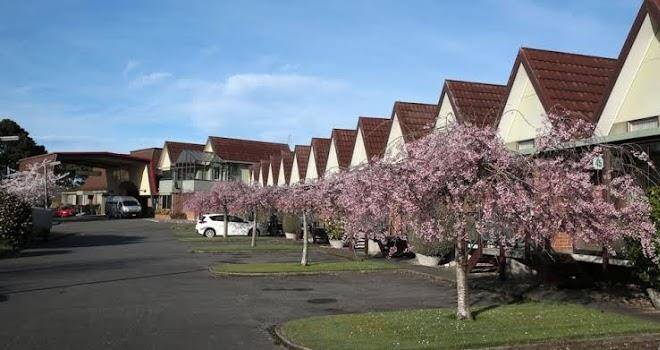 Ascot park hotel