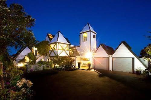 Tivoli homestay