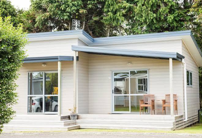 Stratford Kiwi Motels & Holiday Park Image