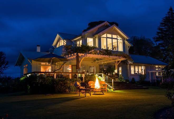 Luxury escapes nelson te koi the lodge at bronte