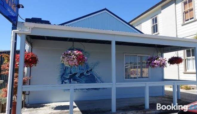 Pioneer motels collingwood
