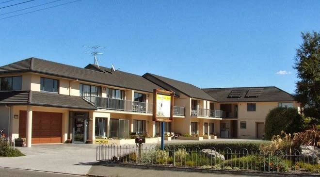 Avalon manor motels