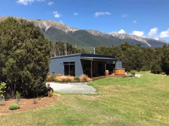 The woodsman's den