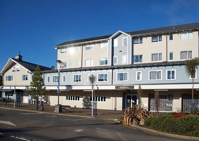 Base taupo