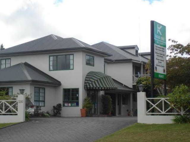 Karaka tree motel