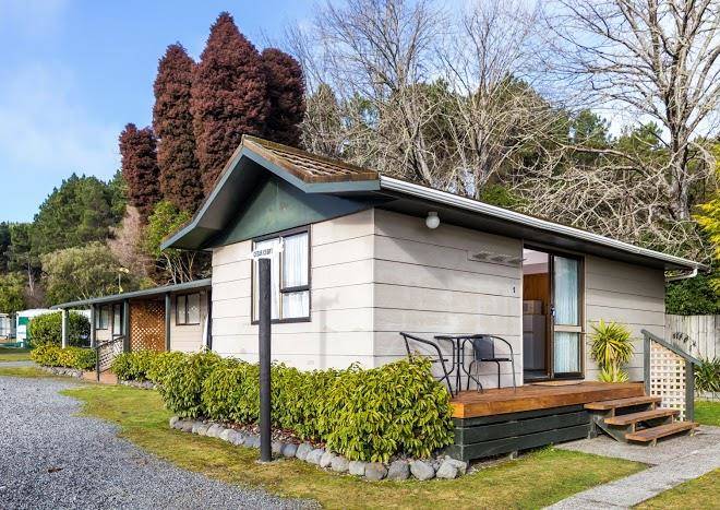 Motutere bay top 10 holiday park