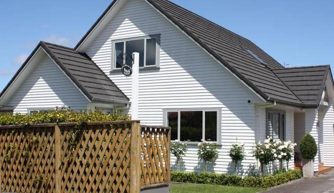 No 6 Heathcote Image