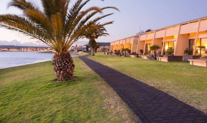 Oasis beach resort