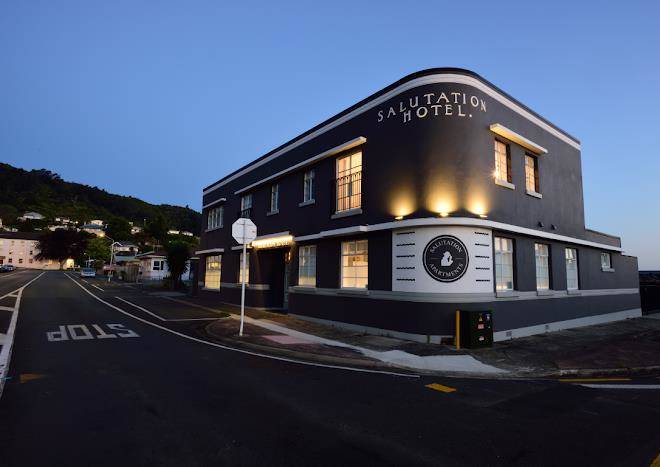 Salutation hotel