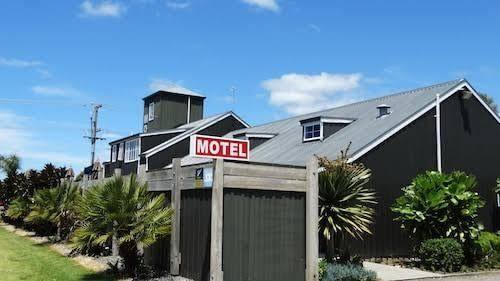Southpacific motel & conference centre