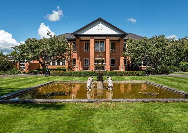 Henley hotel venue accommodation & restaurant