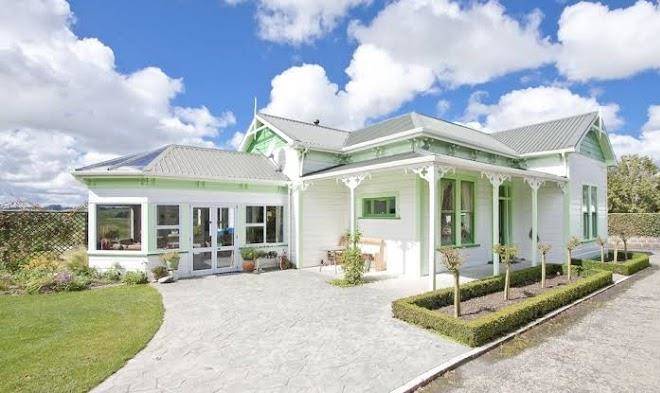 Thyme out estate