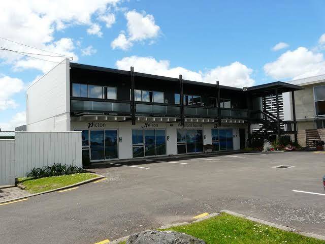 Alpha motor inn