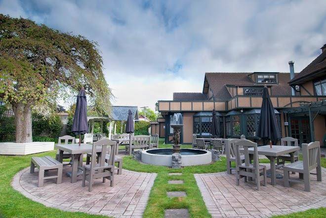 Distinction coachman hotel palmerston north
