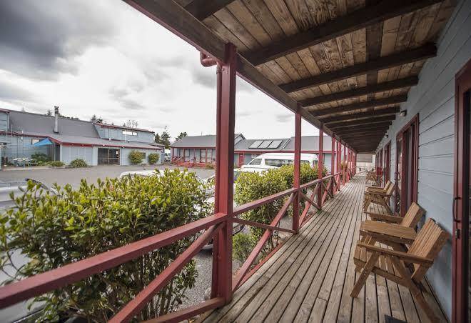 Adventure lodge & motel