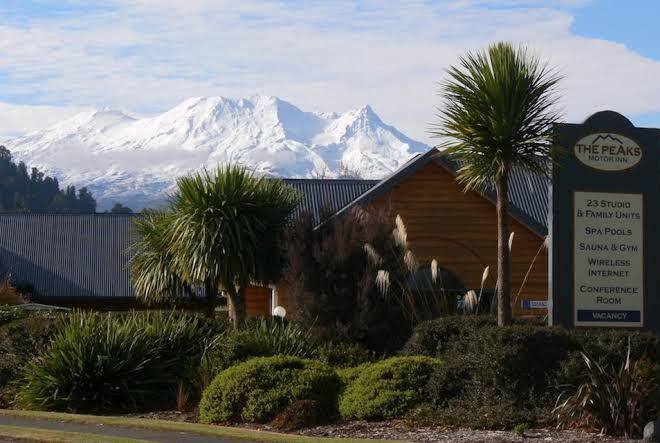 The peaks motor inn