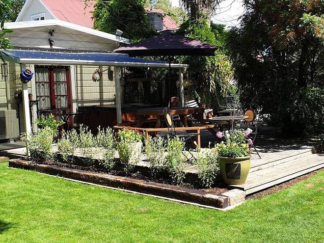 Avoca hotel & riverboat bar