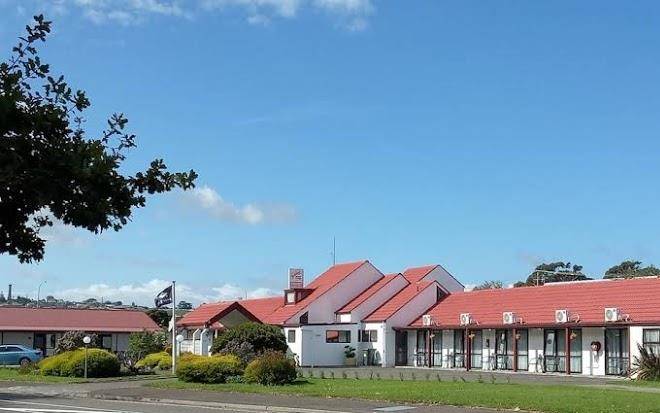 Gateway motor lodge