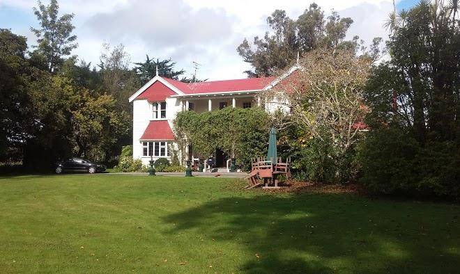Llandaff country homestay